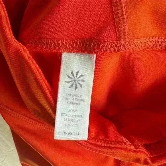 Athleta Neon Orange Capris Leggings with Zipper Pocket Size ST - Picture 4 of 4